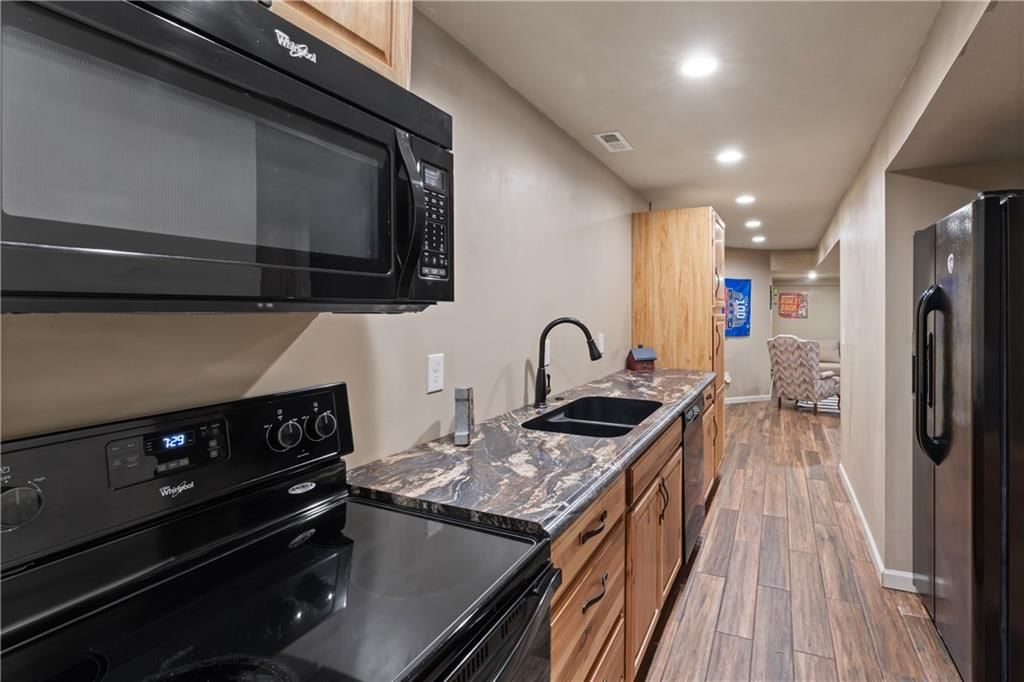 1409 Arrowwood Drive — photo 33