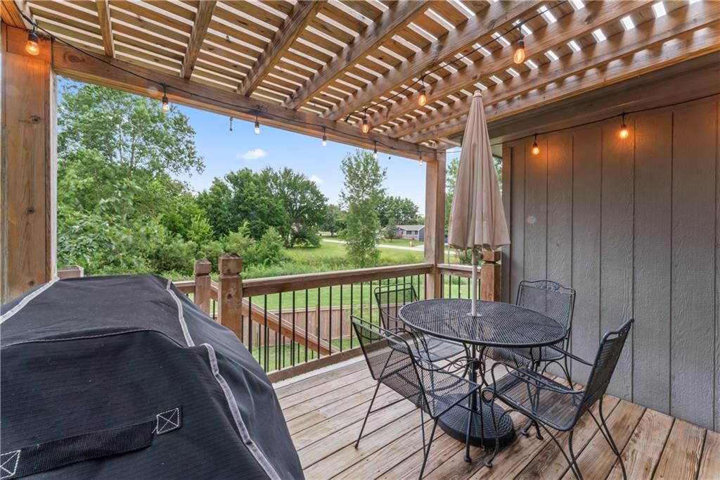 1409 Arrowwood Drive — photo 45