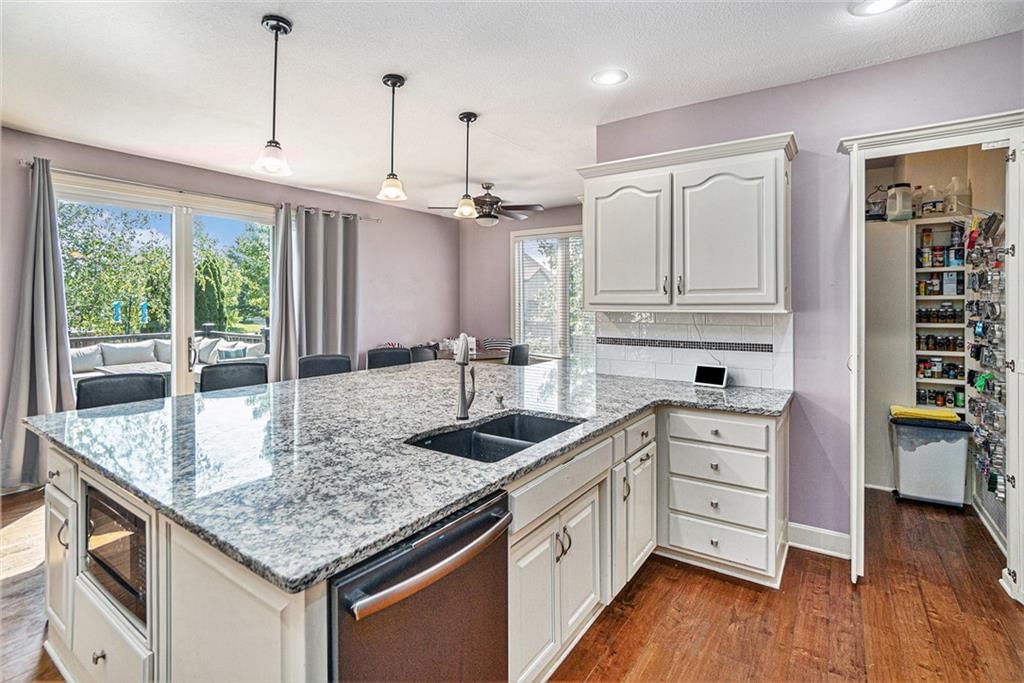 16195 S Bradley Drive — photo 5