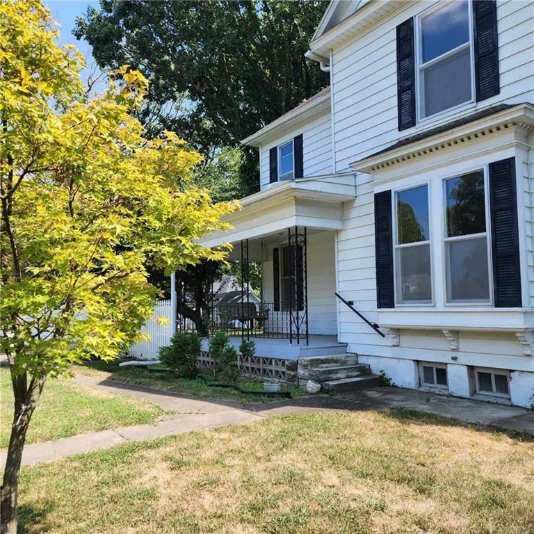 502 S 2nd St Street — photo 4