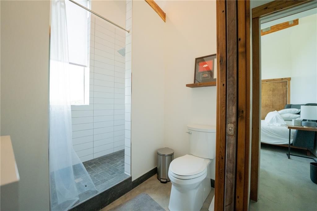 9798 Fox Lane — photo 38