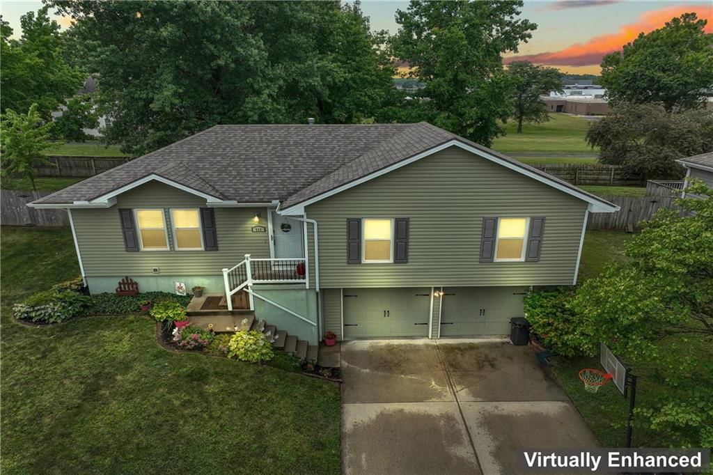 717 Feldspar Street — photo 2