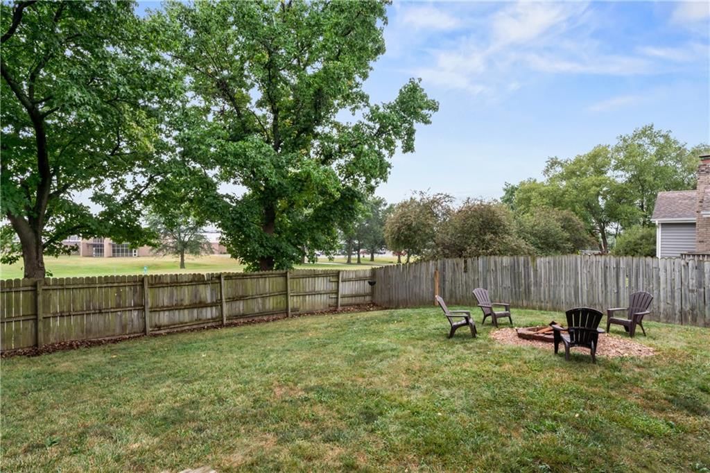 717 Feldspar Street — photo 32