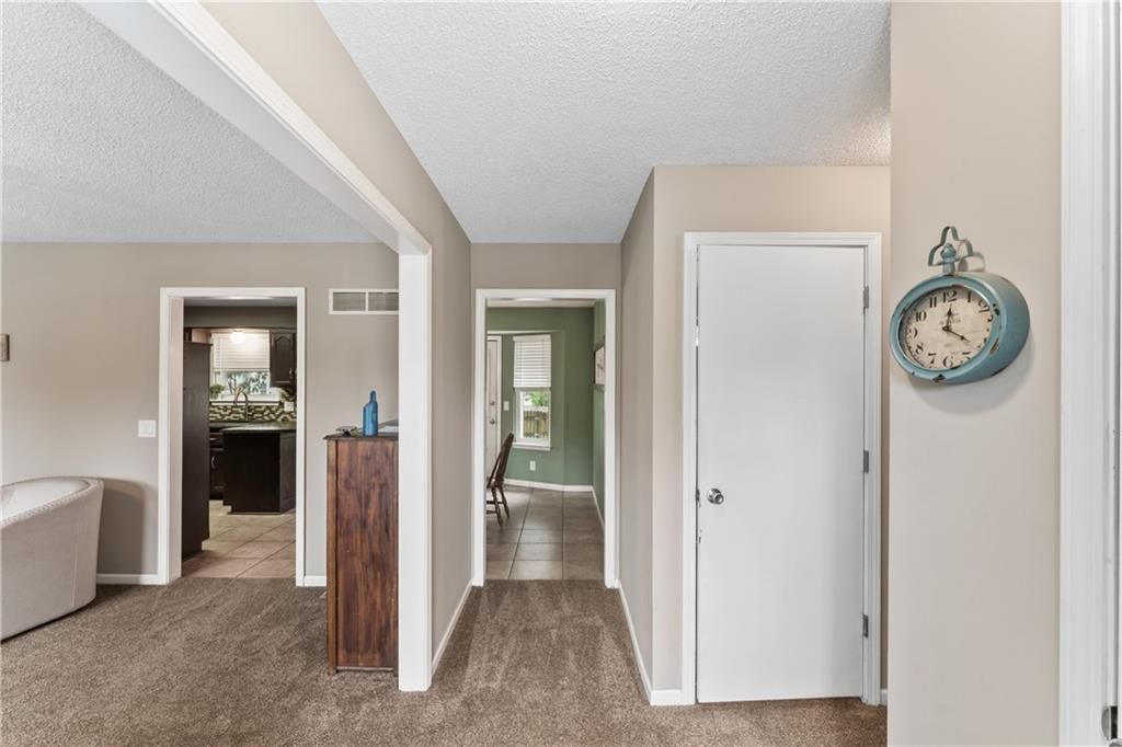 717 Feldspar Street — photo 8