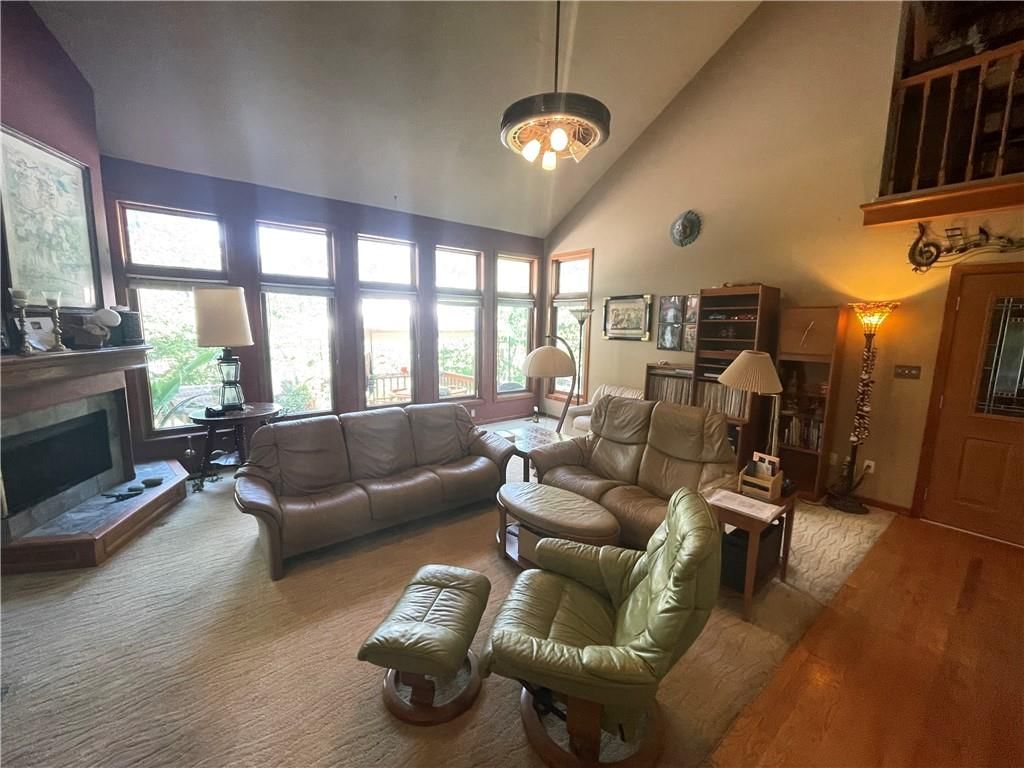 22 W Lake Shore Drive — photo 14