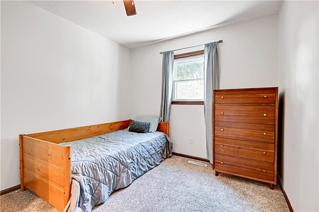 2117 E Arrowhead Circle — photo 19
