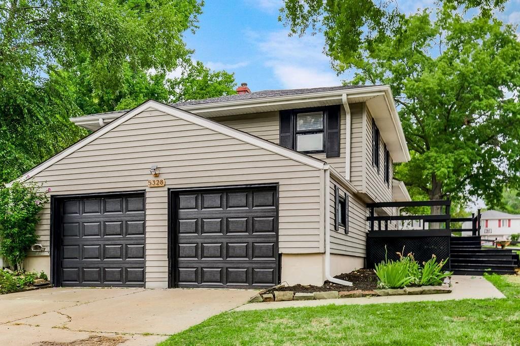 5328 N Smalley Avenue — photo 24