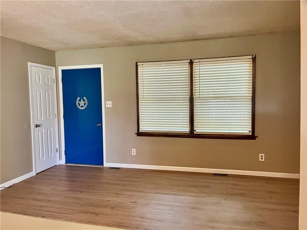 119 Linden Circle — photo 5