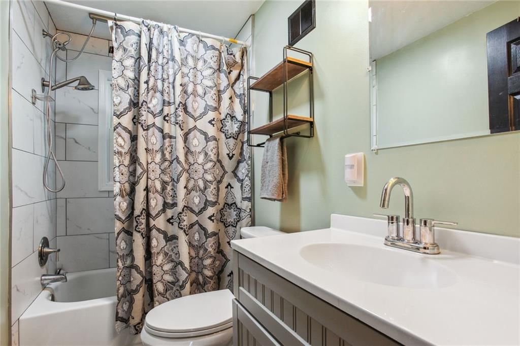 7717 Farrow Avenue — photo 13