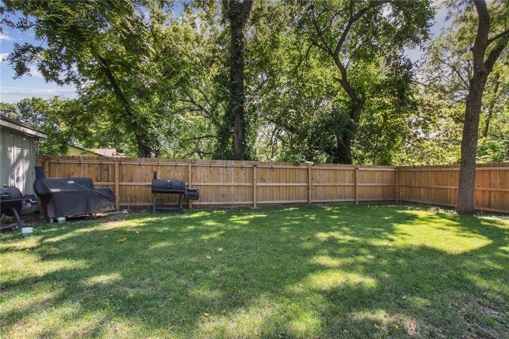 7717 Farrow Avenue — photo 15