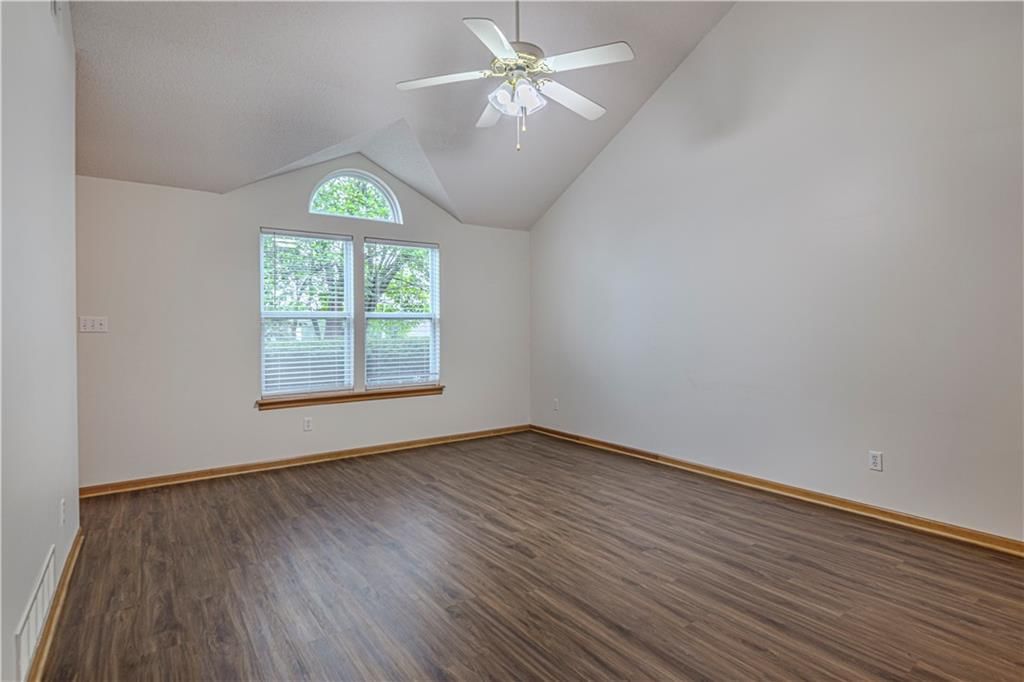 1128 Arrowhead Ridge — photo 7