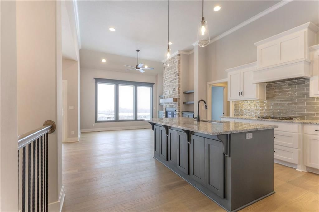 15341 W 173rd Terrace — photo 44