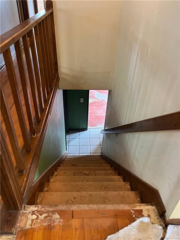 406 Village Drive — photo 19