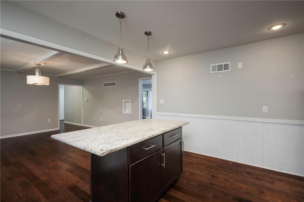 306 SUNSET Lane — photo 13