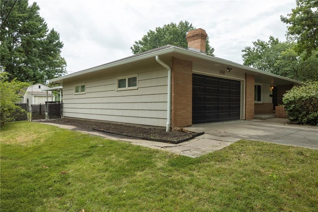 306 SUNSET Lane — photo 4