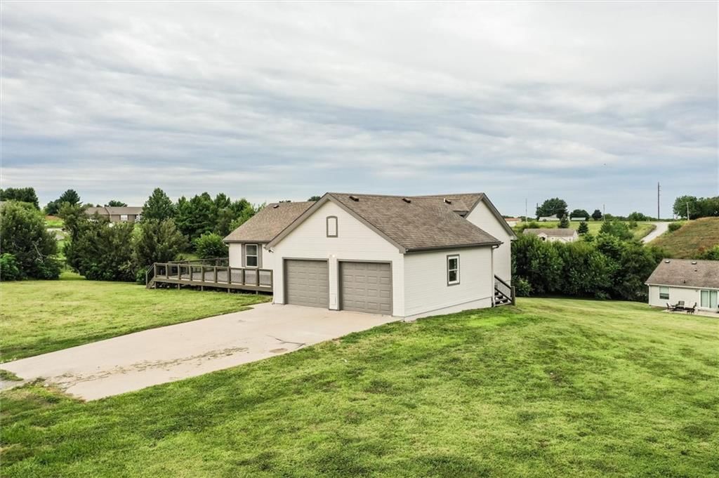 20474 Orchard Lane — photo 32