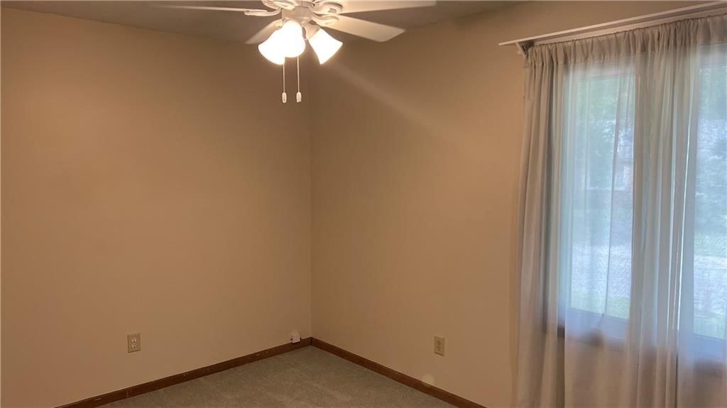 4317 Sycamore Drive — photo 8