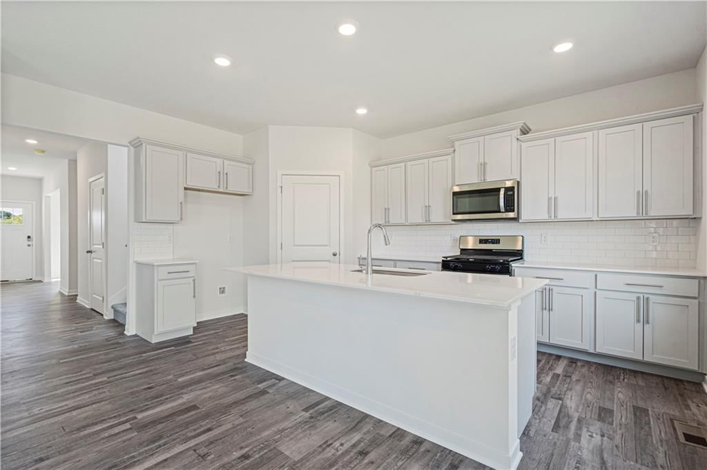 2604 Windmill Drive — photo 13