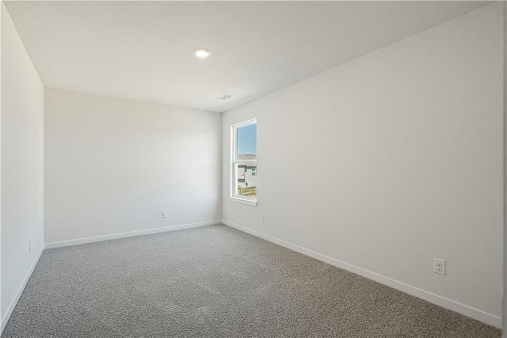 2604 Windmill Drive — photo 32