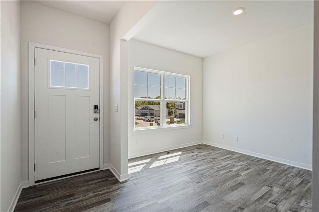 2604 Windmill Drive — photo 8
