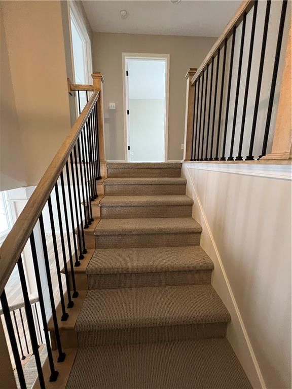 9438 N HARDEN Street — photo 12