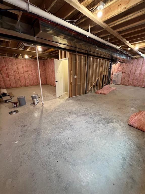 9438 N HARDEN Street — photo 27