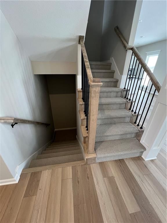 9438 N HARDEN Street — photo 7