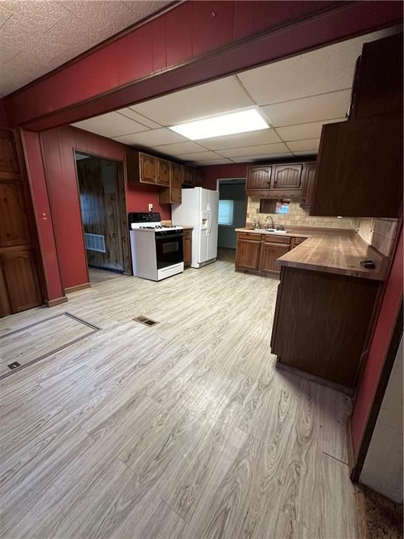 612 S Cottonwood Street — photo 23