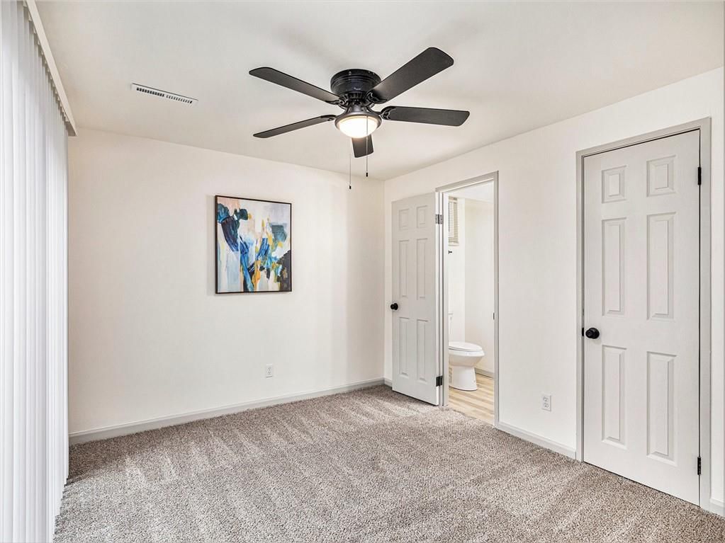 10323 Smalley Avenue — photo 11