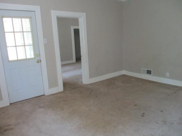 916 S Vermont Street — photo 18