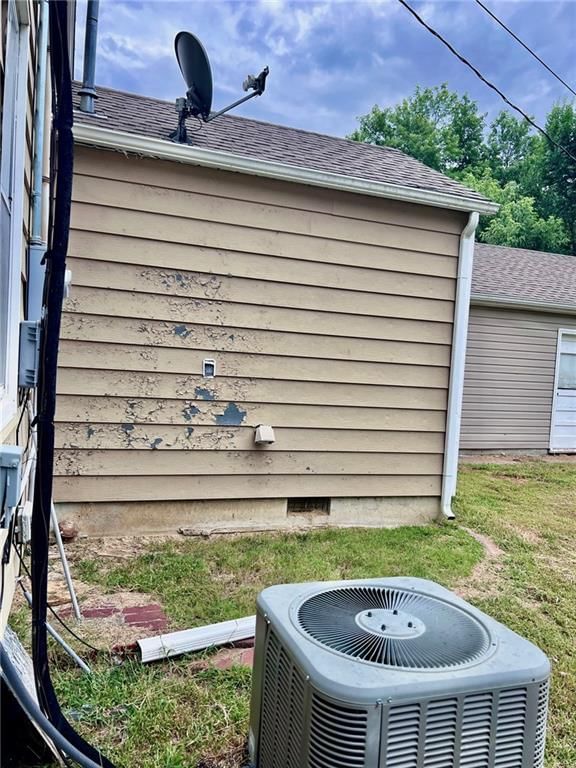 1109 W 1st Street — photo 38
