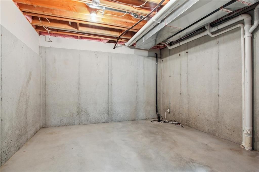 20243 W 107TH Terrace — photo 31