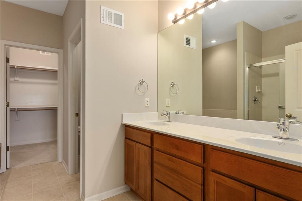 2423 NE 107th Terrace — photo 14