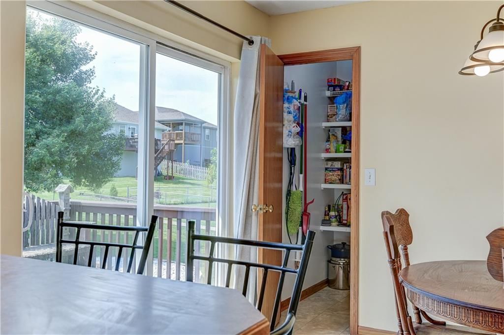 18621 Woodruff Street — photo 14