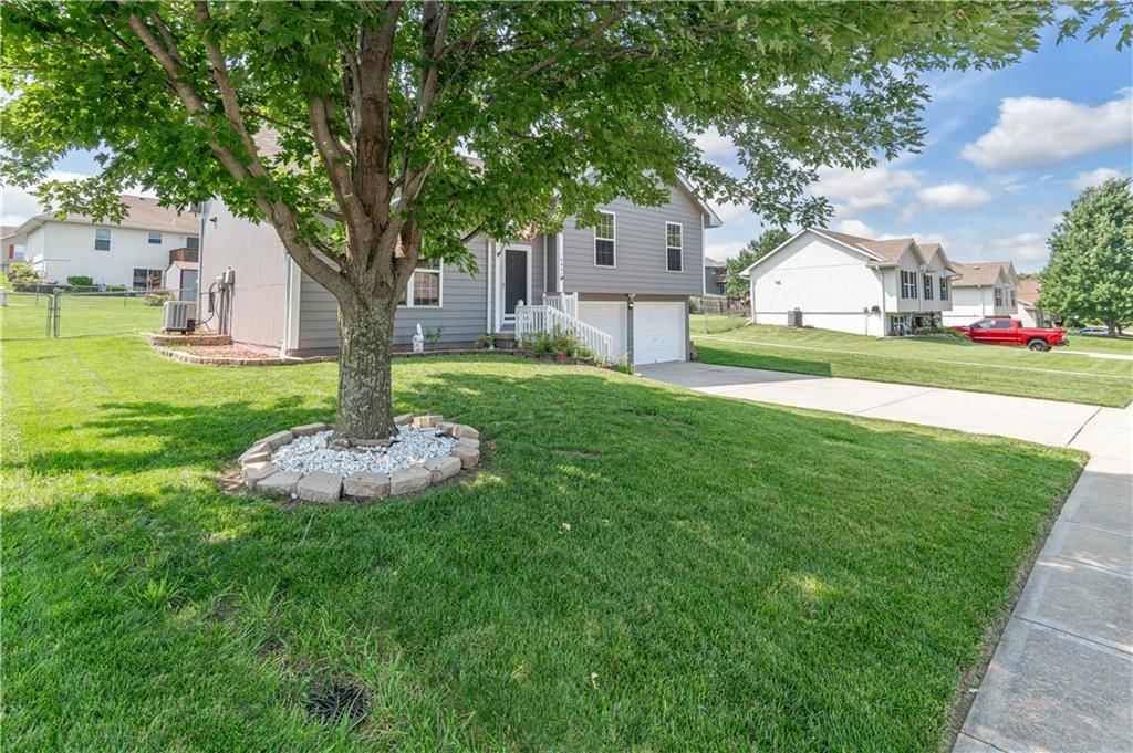 18621 Woodruff Street — photo 4