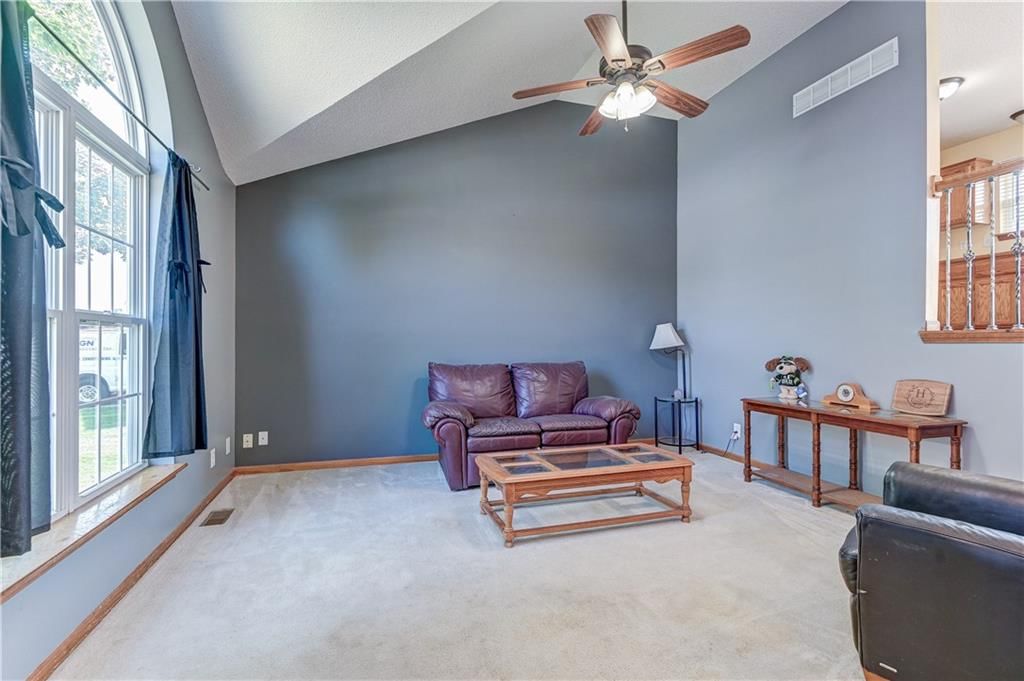 18621 Woodruff Street — photo 7