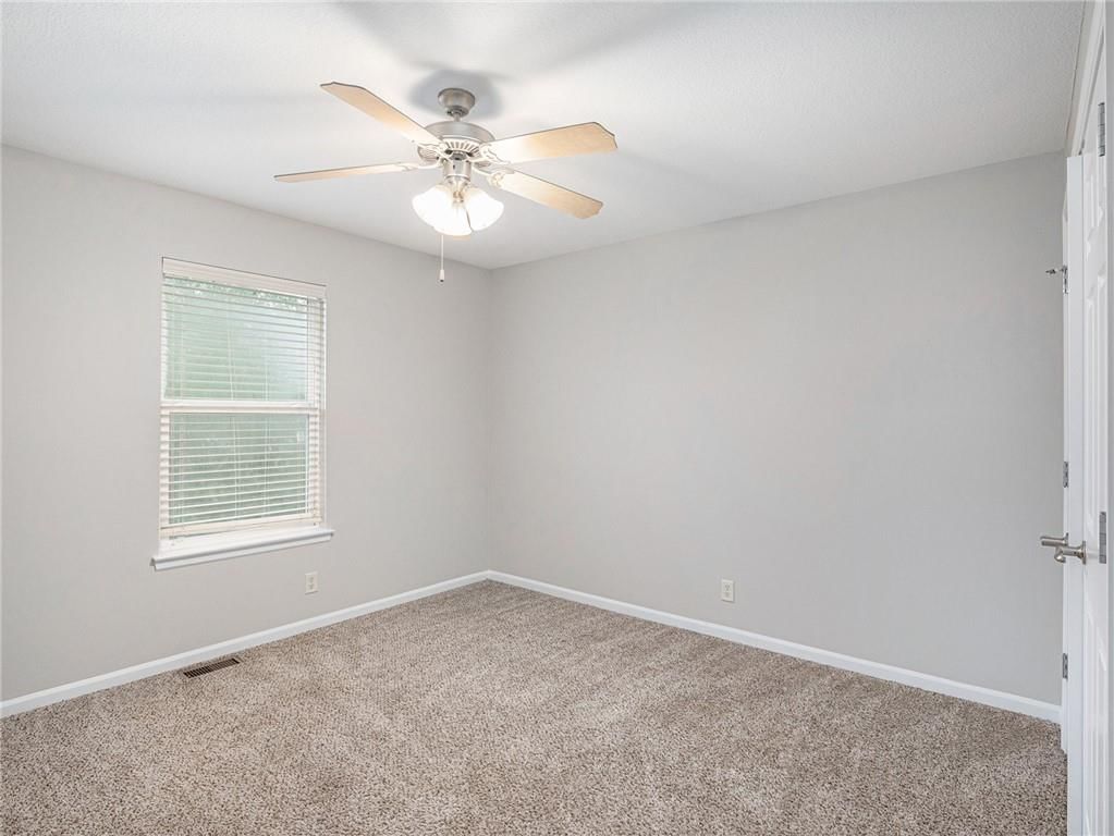 905 Dogwood Drive — photo 19