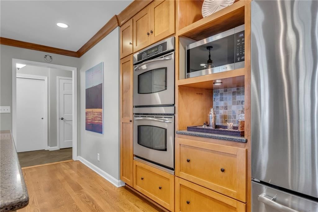 4109 DELMAR Drive — photo 13