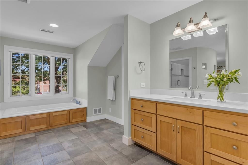 4109 DELMAR Drive — photo 26