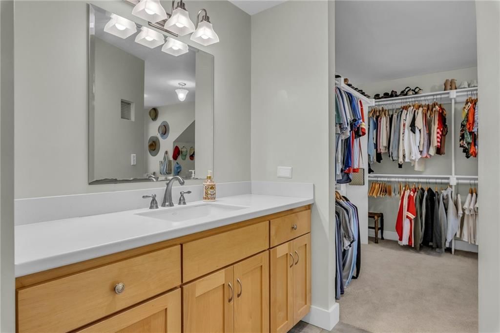 4109 DELMAR Drive — photo 27