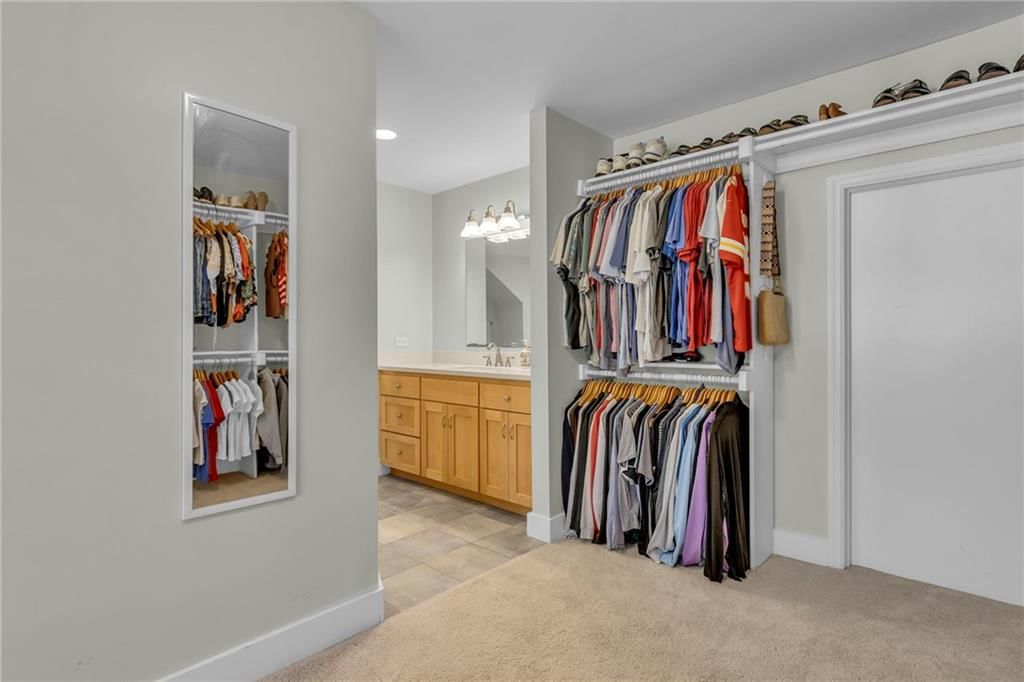 4109 DELMAR Drive — photo 28