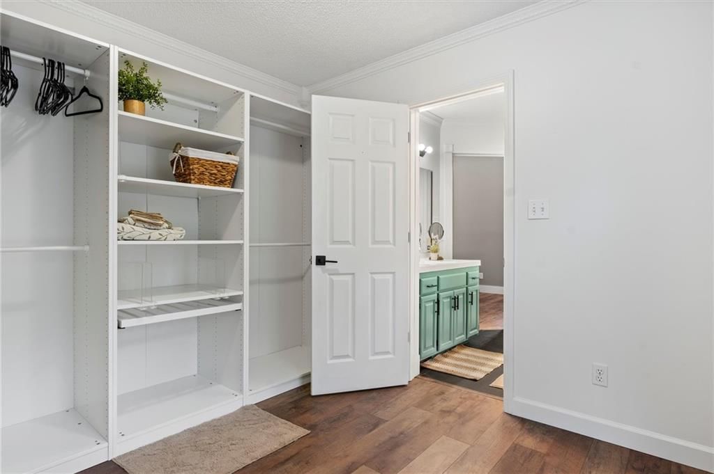 1101 S LIBERTY Drive — photo 23