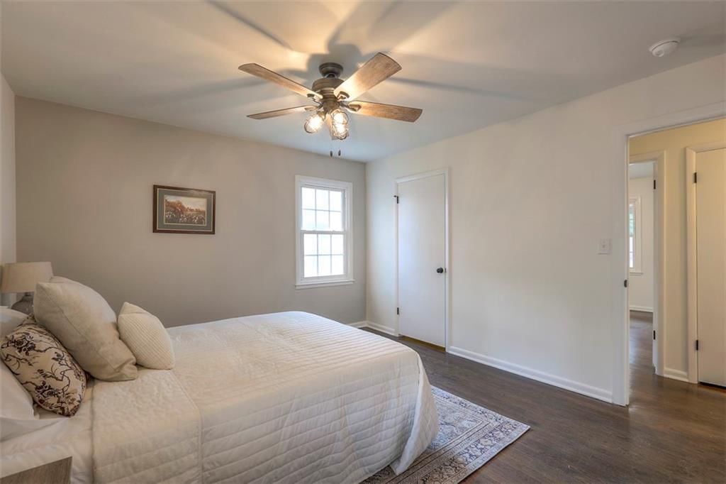 4815 NE Chouteau Drive — photo 11