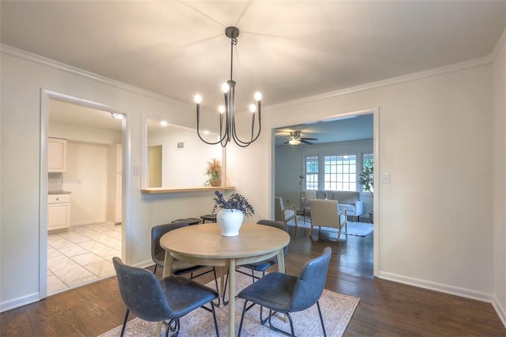 4815 NE Chouteau Drive — photo 9