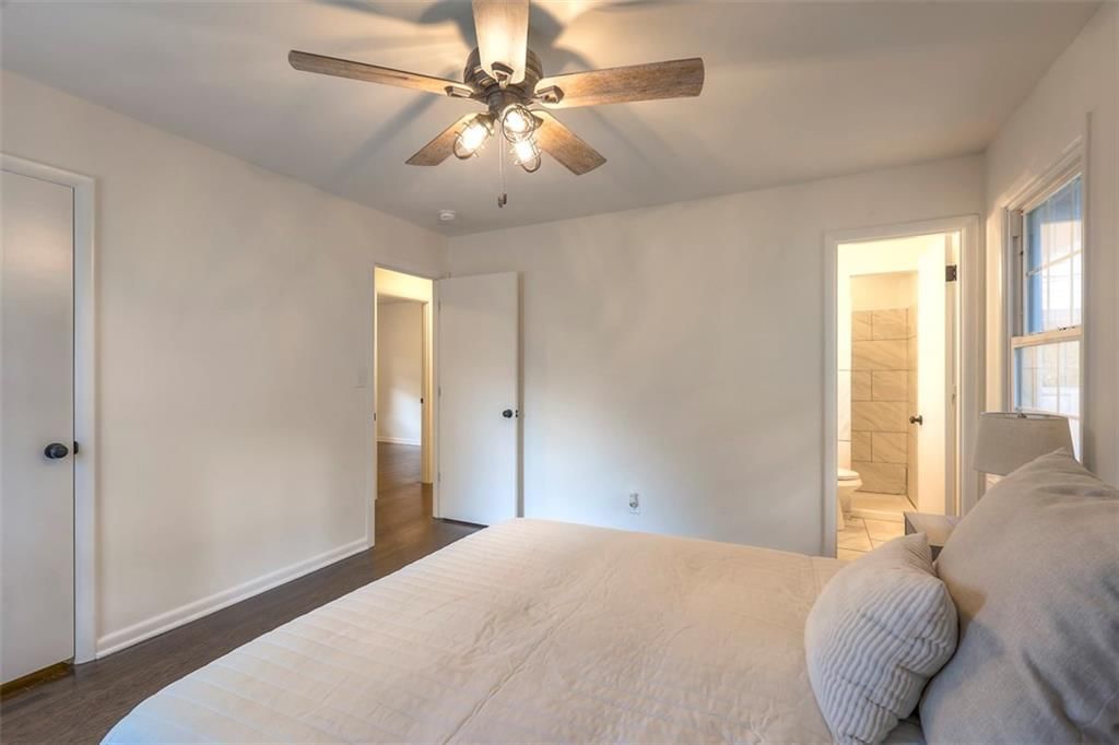 4815 NE Chouteau Drive — photo 10