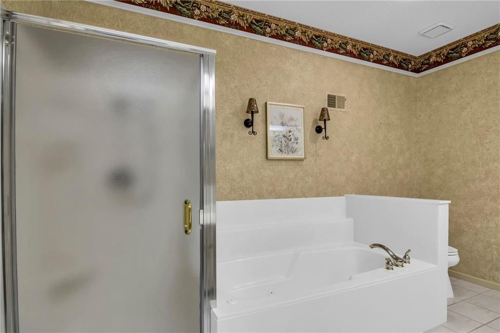 15705 W 92nd Terrace — photo 27