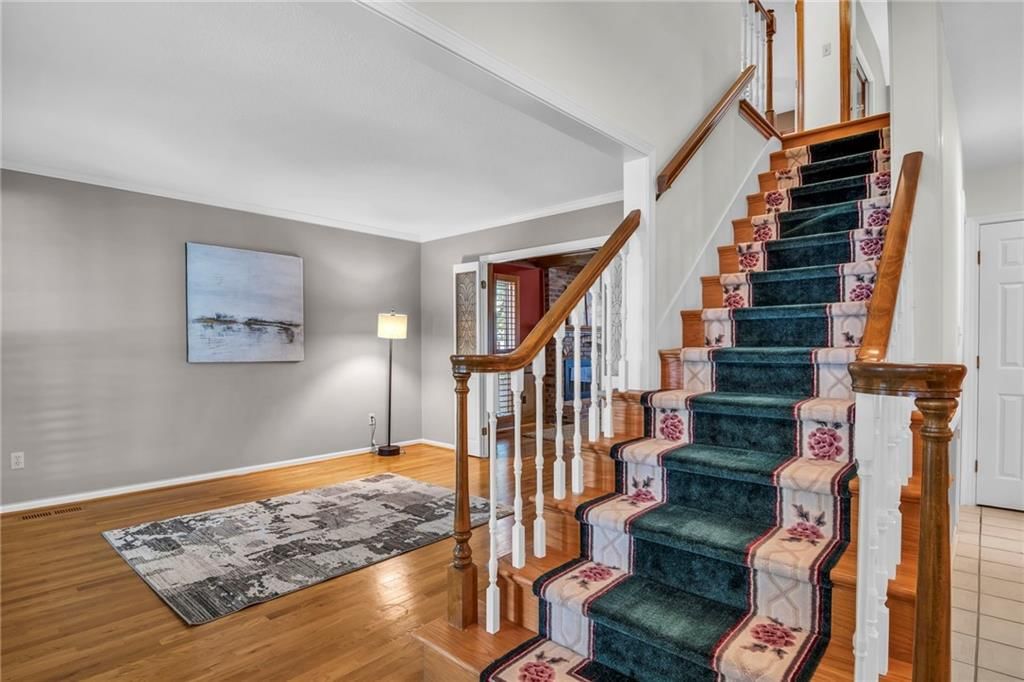 15705 W 92nd Terrace — photo 4