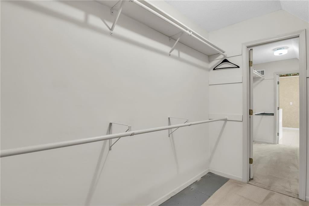 15705 W 92nd Terrace — photo 31