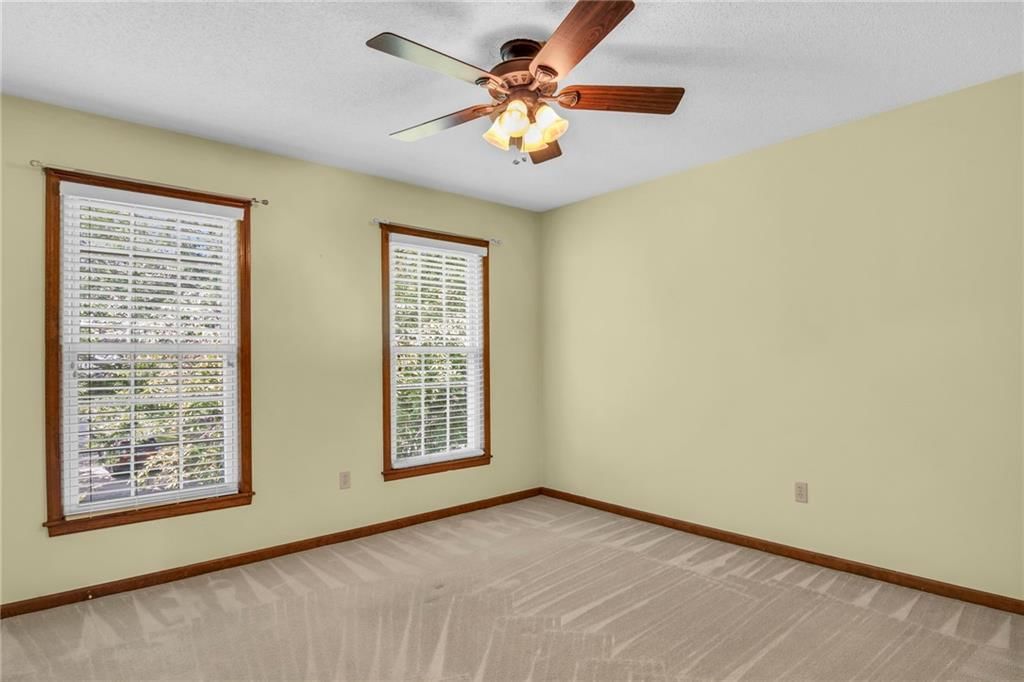 15705 W 92nd Terrace — photo 34