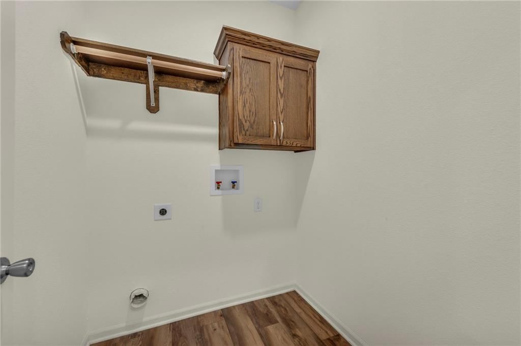 407 NE Poplar Court — photo 23